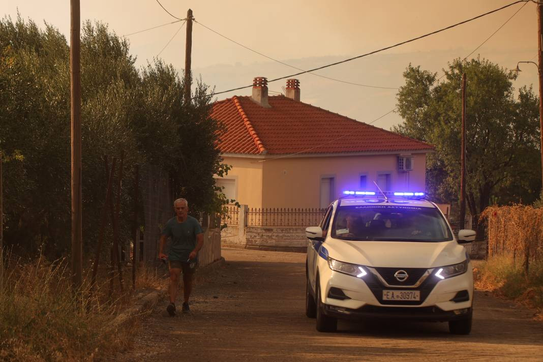 Meriç Bölgesi'nde yanan ormanlık alanda ceset bulundu - Resim: 24